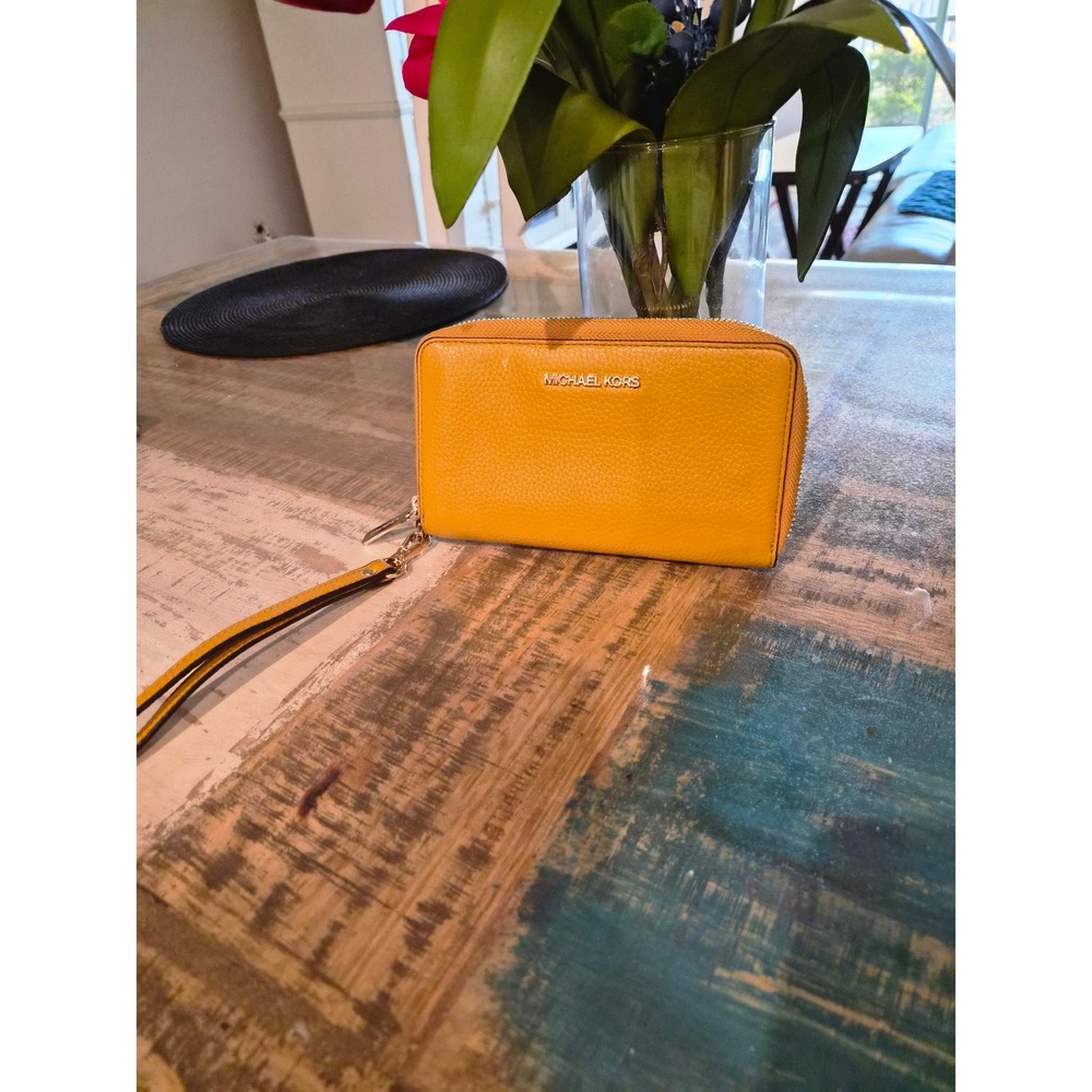 Michael Kors Jet Set Travel Mustard Yellow Leather Zip Around Wristlet Wallet